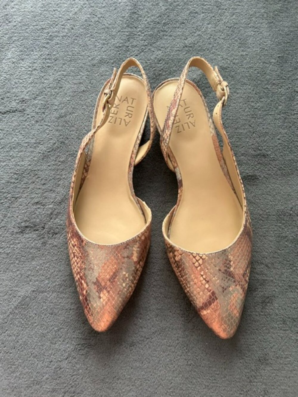 NWT Naturalizer Banks Slingback Women's Pumps Tan Snake Print Size 8W